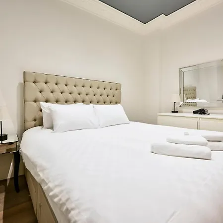 Apartamento Guestready - Sublime Hideaway In Earl'S Court Londres Exterior foto