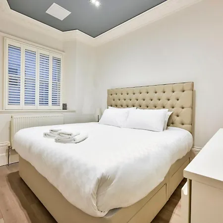 Apartamento Guestready - Sublime Hideaway In Earl'S Court Londres Exterior foto
